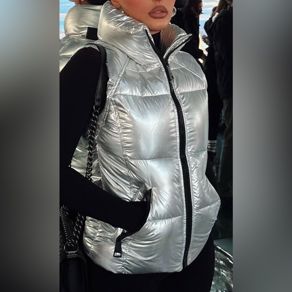 NEW SAM. VEST - Silver